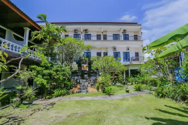Billede av hotellet OYO 4012 Ari Beach Inn - nummer 1 af 10