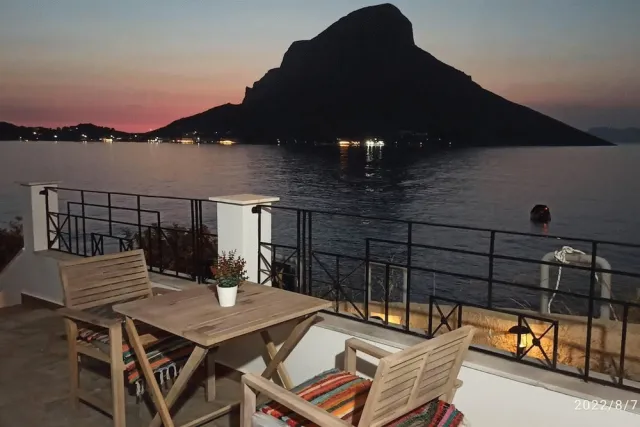 Hotellbilder av Beachside Retreat - Sleeps 4, Terrace & Views - nummer 1 av 22