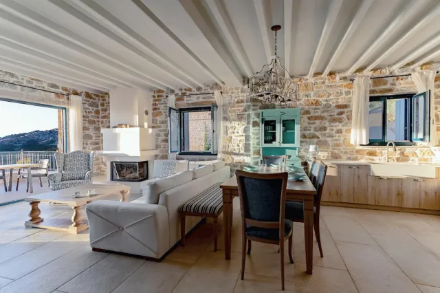 Billede av hotellet Rodon Luxury Villas Aria - nummer 1 af 100