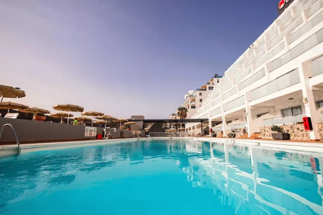 Billede av hotellet Servatur Castillo de Sol - nummer 1 af 49
