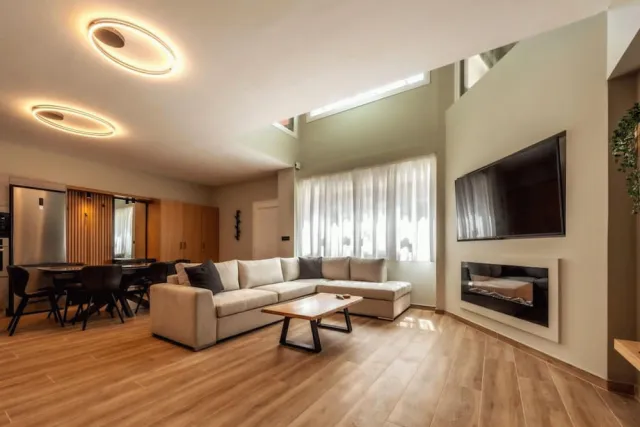 Billede av hotellet Luxurious Maisonette in Ioannina - nummer 1 af 60