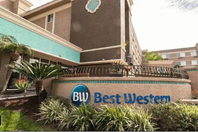 Hotellikuva Best Western Inn & Suites San Diego-Zoo/SeaWorld - numero 1 / 108