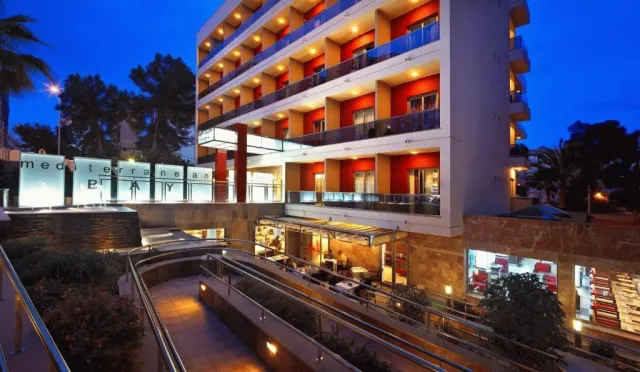 Billede av hotellet MLL Mediterranean Bay Hotel - Adults Only - nummer 1 af 18
