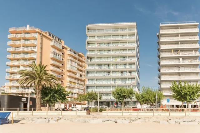 Billede av hotellet Pierre & Vacances Apartamentos Blanes Playa - nummer 1 af 10