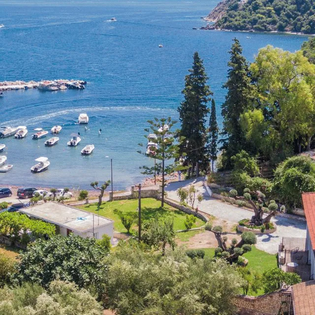 Billede av hotellet Eptanisos Beachfront Suites - nummer 1 af 16