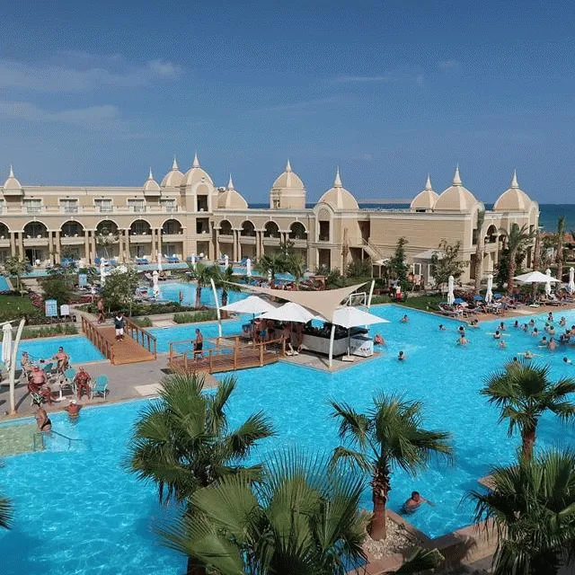 Billede av hotellet Hotel Titanic Royal Resort - nummer 1 af 16