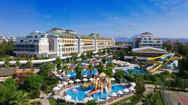 Hotellikuva Port Nature Luxury Resort Hotel & Spa - numero 1 / 7