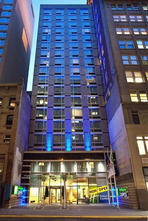Hotellikuva Holiday Inn Express Manhattan Times Square South - numero 1 / 9