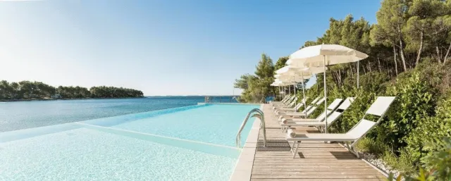Hotellbilder av Crvena Luka Resort - nummer 1 av 9