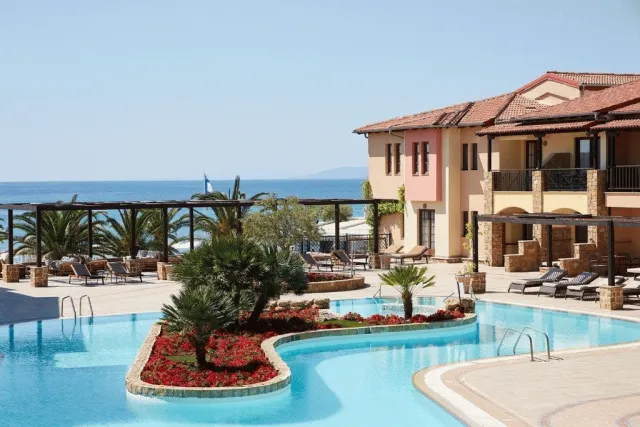 Hotellbilder av Anthemus Sea Beach Hotel & Spa - nummer 1 av 8