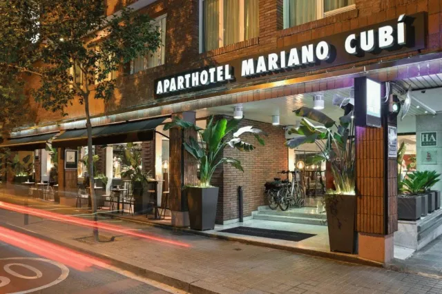 Hotellbilder av Aparthotel Mariano Cubi - nummer 1 av 10