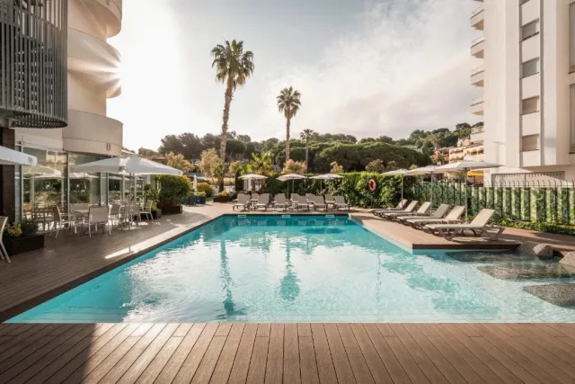Hotellbilder av ALEGRIA Fenals Mar - nummer 1 av 7