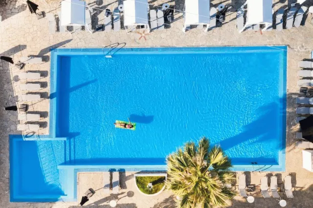 Hotellikuva Bianco Olympico Beach Resort - - numero 1 / 11
