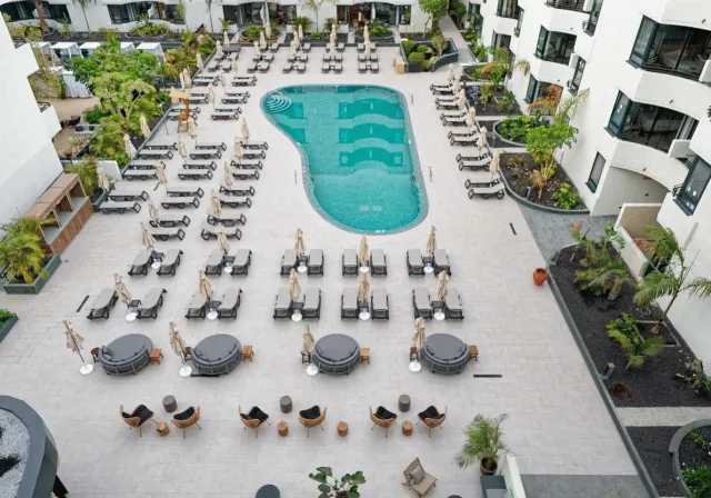 Billede av hotellet LABRANDA Suites Costa Adeje - nummer 1 af 10