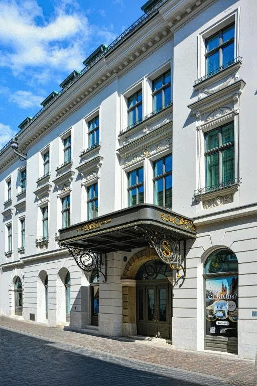 Hotellikuva Hotel Saski Krakow, Curio Collection by Hilton - numero 1 / 9