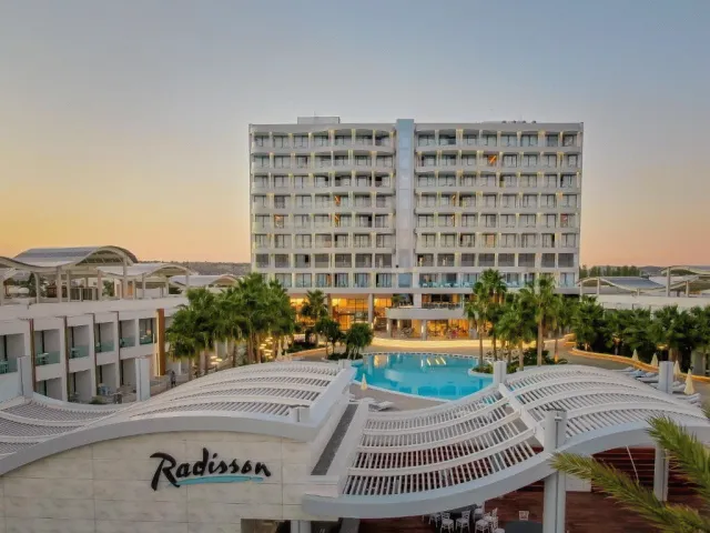 Hotellikuva Radisson Beach Resort Larnaca - numero 1 / 8