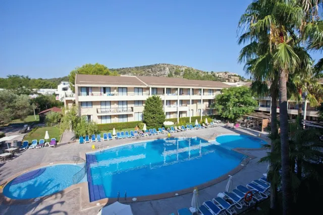 Hotellbilder av Aparthotel Bahia Pollensa - nummer 1 av 12