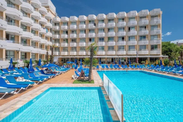 Hotellbilder av GHT Oasis Tossa & Spa - nummer 1 av 11