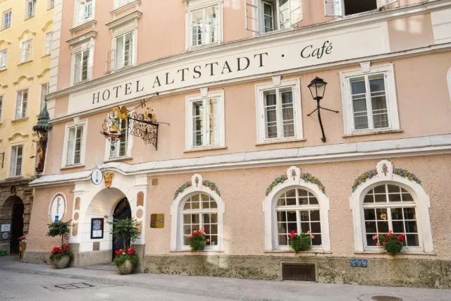 Billede av hotellet Radisson Blu Hotel Altstadt - nummer 1 af 9