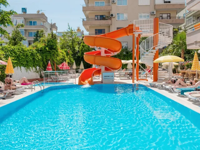 Billede av hotellet Sealine Hotel - nummer 1 af 33