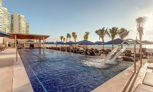 Billede av hotellet Royalton CHIC Suites Cancun - nummer 1 af 22