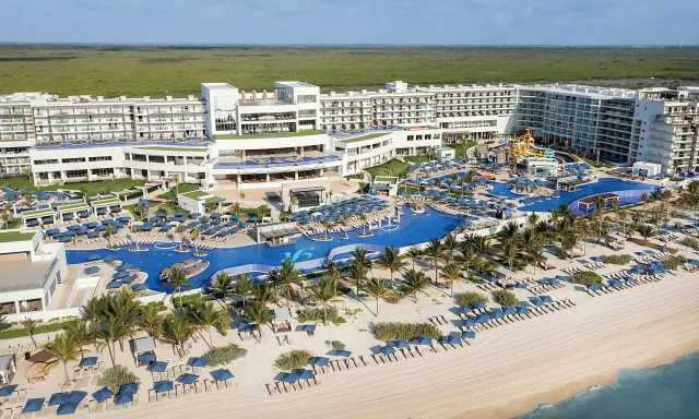 Billede av hotellet Royalton Splash Riviera Cancun - nummer 1 af 31